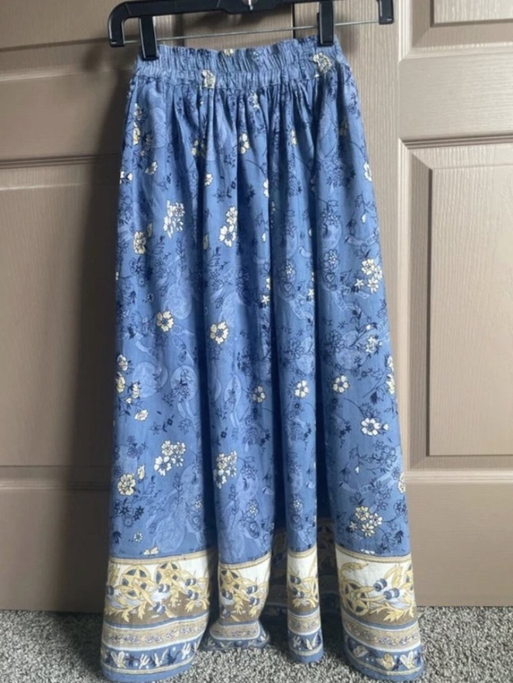Vintage Heavy rayon maxi skirt woman size M